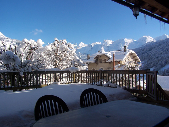 Vue depuis l'appartement hiver/View from the aprtment winter-Buissière n°1-Le Grand-Bornand Vue depuis l'appartement hiver/View from the aprtment winter-Buissière n°1-Le Grand-Bornand