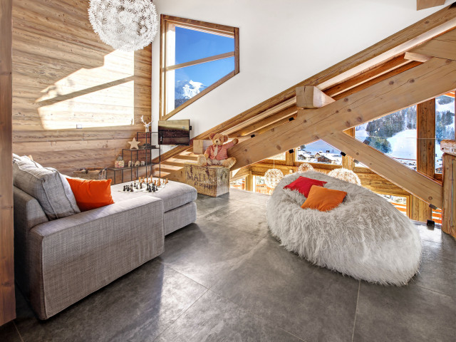 Séjour avec canapés et télévision/Living room with sofas and a television-Chalet Altaï-Le Grand-Bornand Séjour avec canapés et télévision/Living room with sofas and a television-Chalet Altaï-Le Grand-Bornand