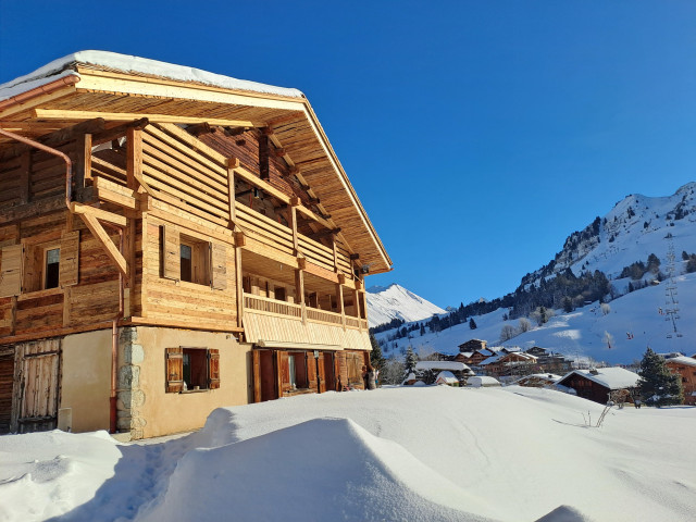 Fontaine - © Missillier Dufour Pierrette Fontaine