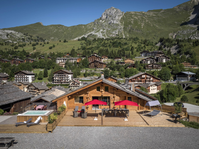 Solaret Chalet 1803
