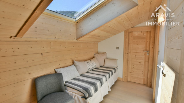 _clients_227445001_photos_155k_4636602