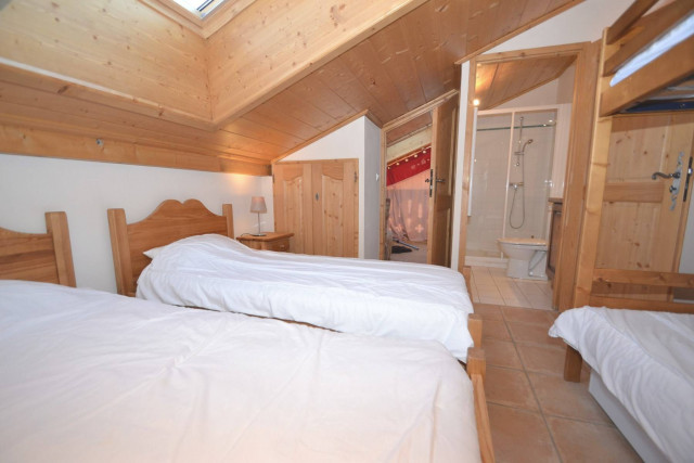 _clients_227445001_photos_27k_4637458 _clients_227445001_photos_27k_4637458