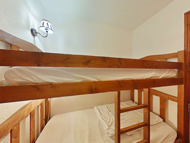 _clients_227445002_photos_10012i_5374744