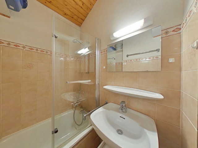 _clients_227445002_photos_10037n_4871092 _clients_227445002_photos_10037n_4871092