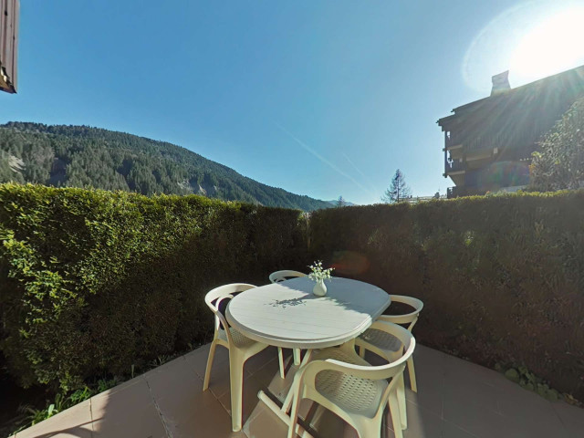 _clients_227445002_photos_10039r_5338359