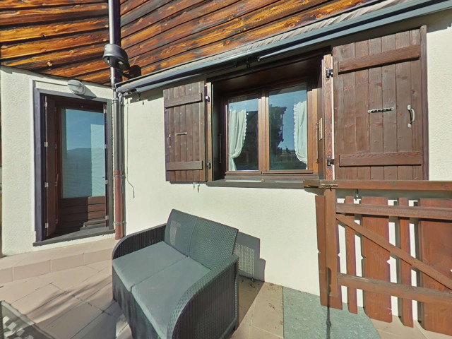 _clients_227445002_photos_10039u_5329297