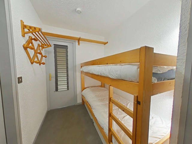 _clients_227445002_photos_10144g_5361283