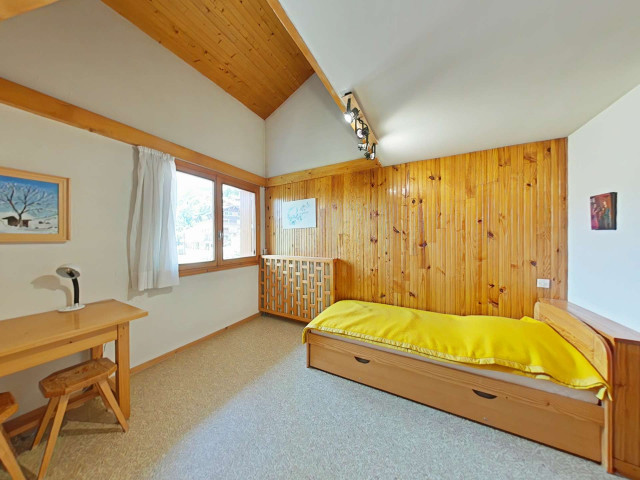 _clients_227445002_photos_10171n_5329662