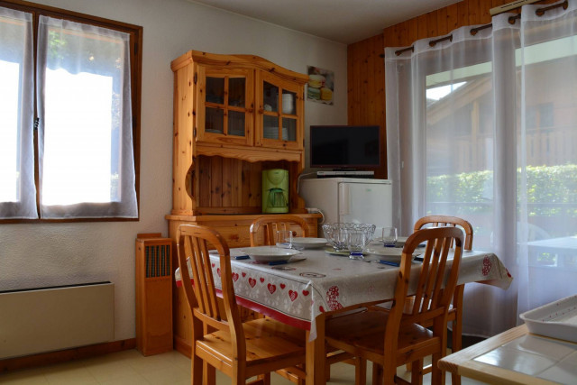 _clients_227445002_photos_12015a_3924758