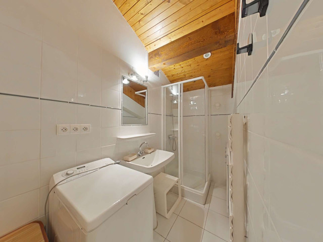 _clients_227445002_photos_12466n_5329873