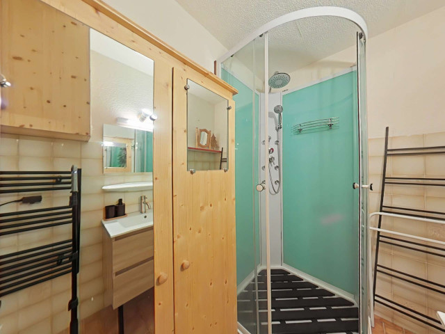 _clients_227445002_photos_12572l_5119608