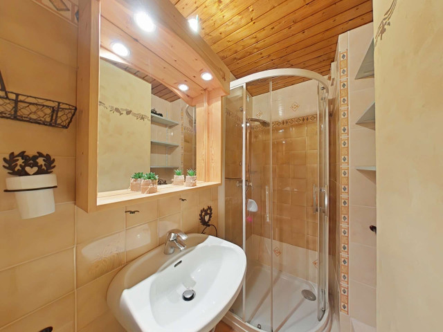 _clients_227445002_photos_27921f_5941013