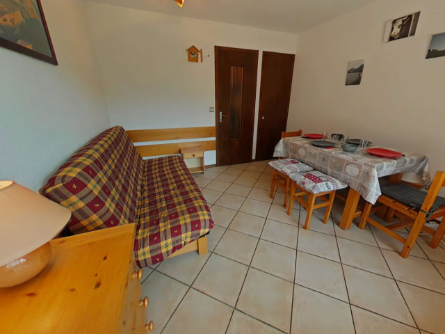 _clients_227445002_photos_9801d_5361843 _clients_227445002_photos_9801d_5361843