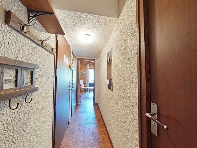 _clients_227445002_photos_9843h_5927765
