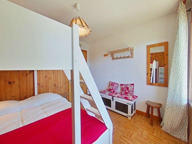 _clients_227445002_photos_9852i_4911178