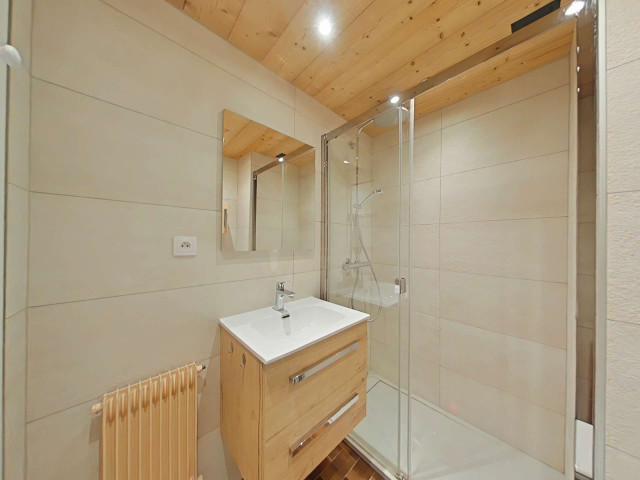 _clients_227445002_photos_9856j_5330403