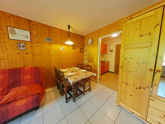 _clients_227445002_photos_9894d_4846404