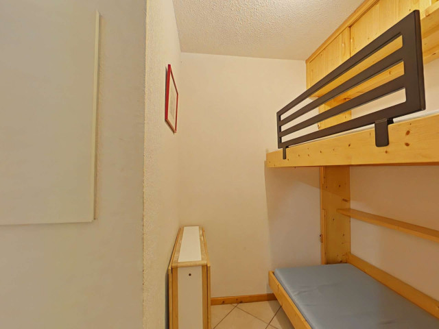 _clients_227445002_photos_9900l_5937122