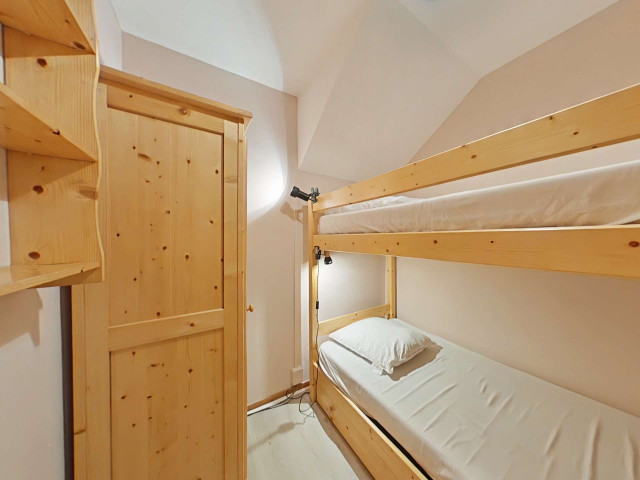 _clients_227445002_photos_9956j_5166788 _clients_227445002_photos_9956j_5166788