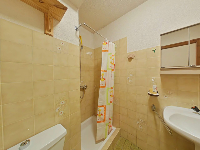 _clients_227445002_photos_9988i_5376589