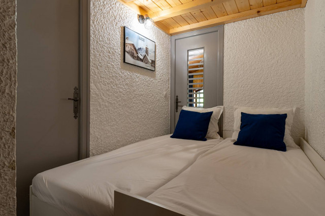 _clients_227445005_photos_175r_5349866