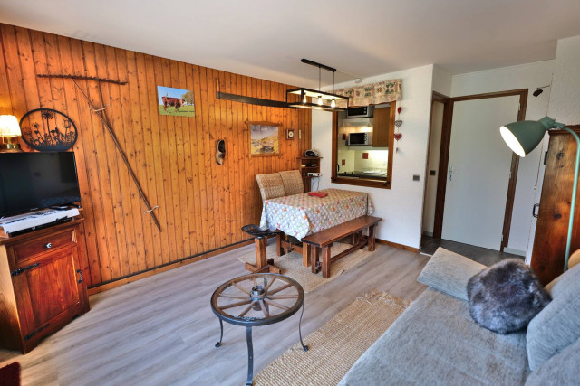 _clients_227445005_photos_19f_5454098