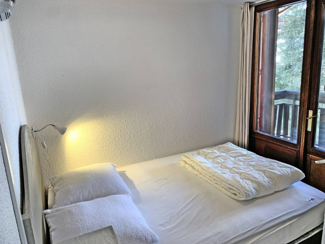 _clients_227445005_photos_215aj_4882451