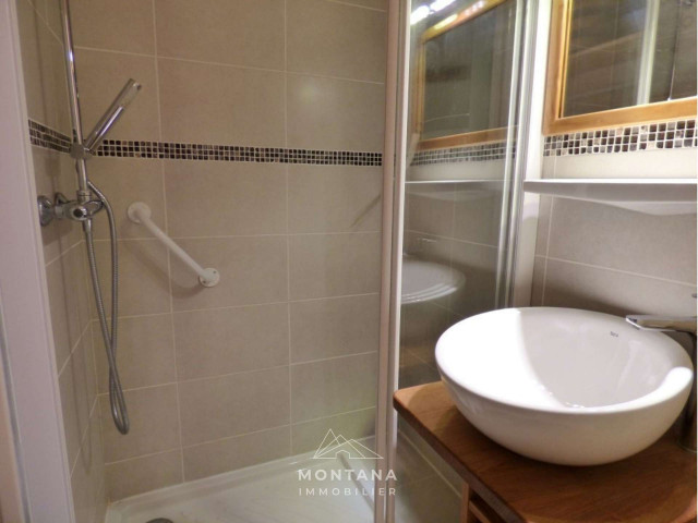 _clients_227445005_photos_22j_5490165