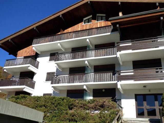 _clients_227445005_photos_240r_4689808 _clients_227445005_photos_240r_4689808