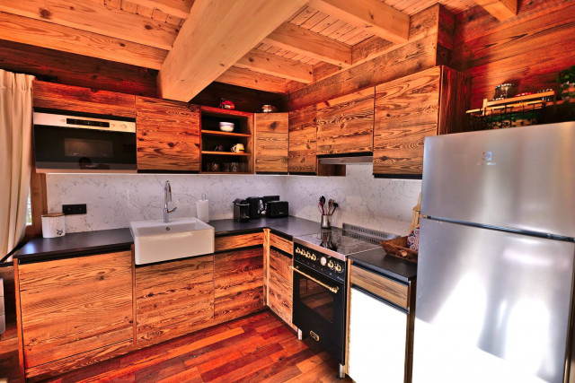 _clients_227445005_photos_246k_4917647