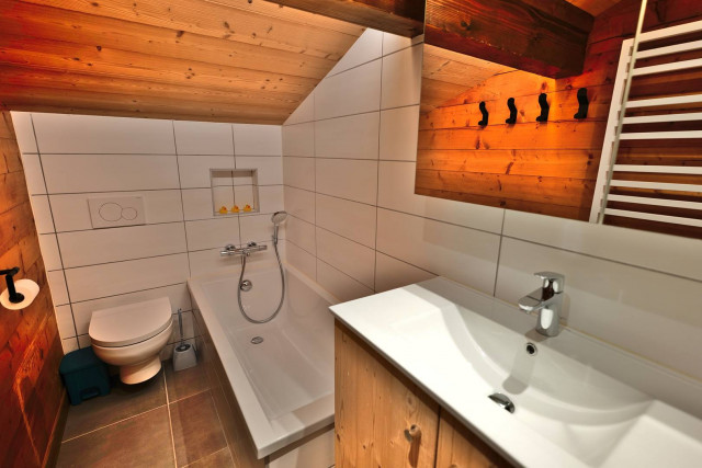 _clients_227445005_photos_246t_5943433