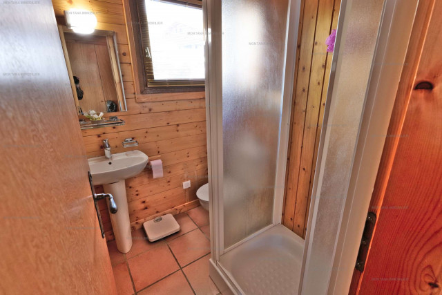 _clients_227445005_photos_247j_5414580