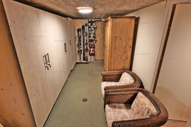 _clients_227445005_photos_247z_5126755