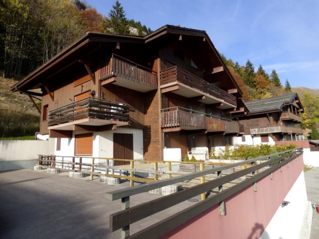 _clients_227445005_photos_49s_4677923