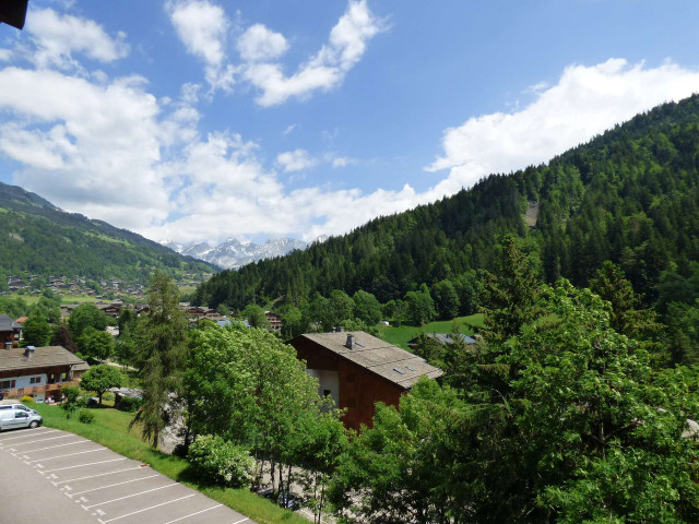 _clients_227445005_photos_59n_5122747