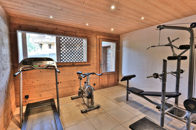 _clients_227445005_photos_90z_5926287