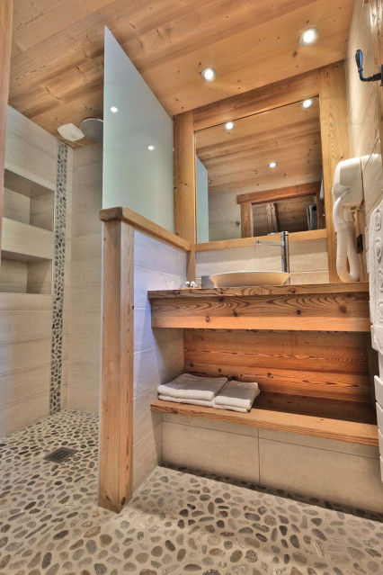 _clients_227445005_photos_91j_4914119