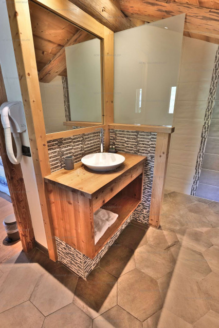 _clients_227445005_photos_91x_5333437