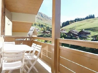 balcon-1696357 balcon-1696357