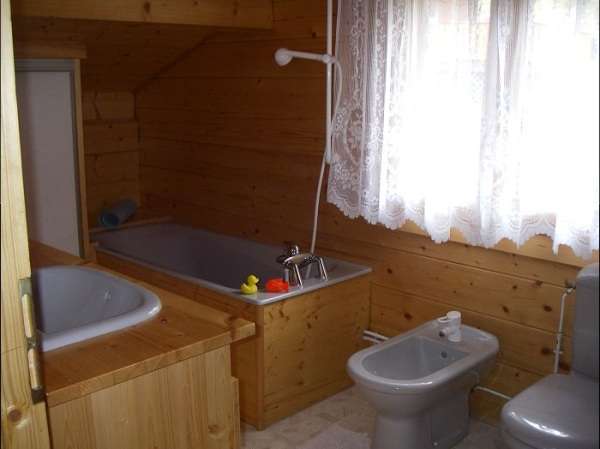 salle de bain location appartement chalet arpège le grand bornand chinaillon