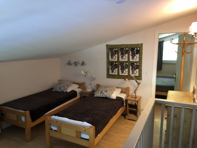 mezzanine-4654202 mezzanine-4654202