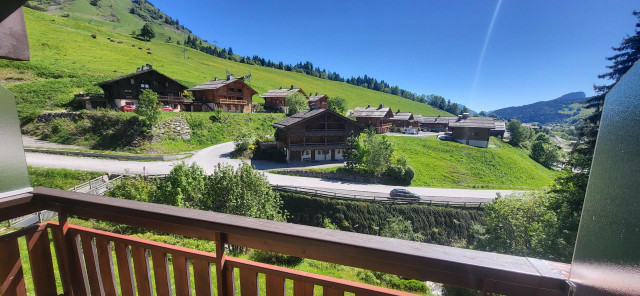 vue-balcon-sur-les-pistes-4797515