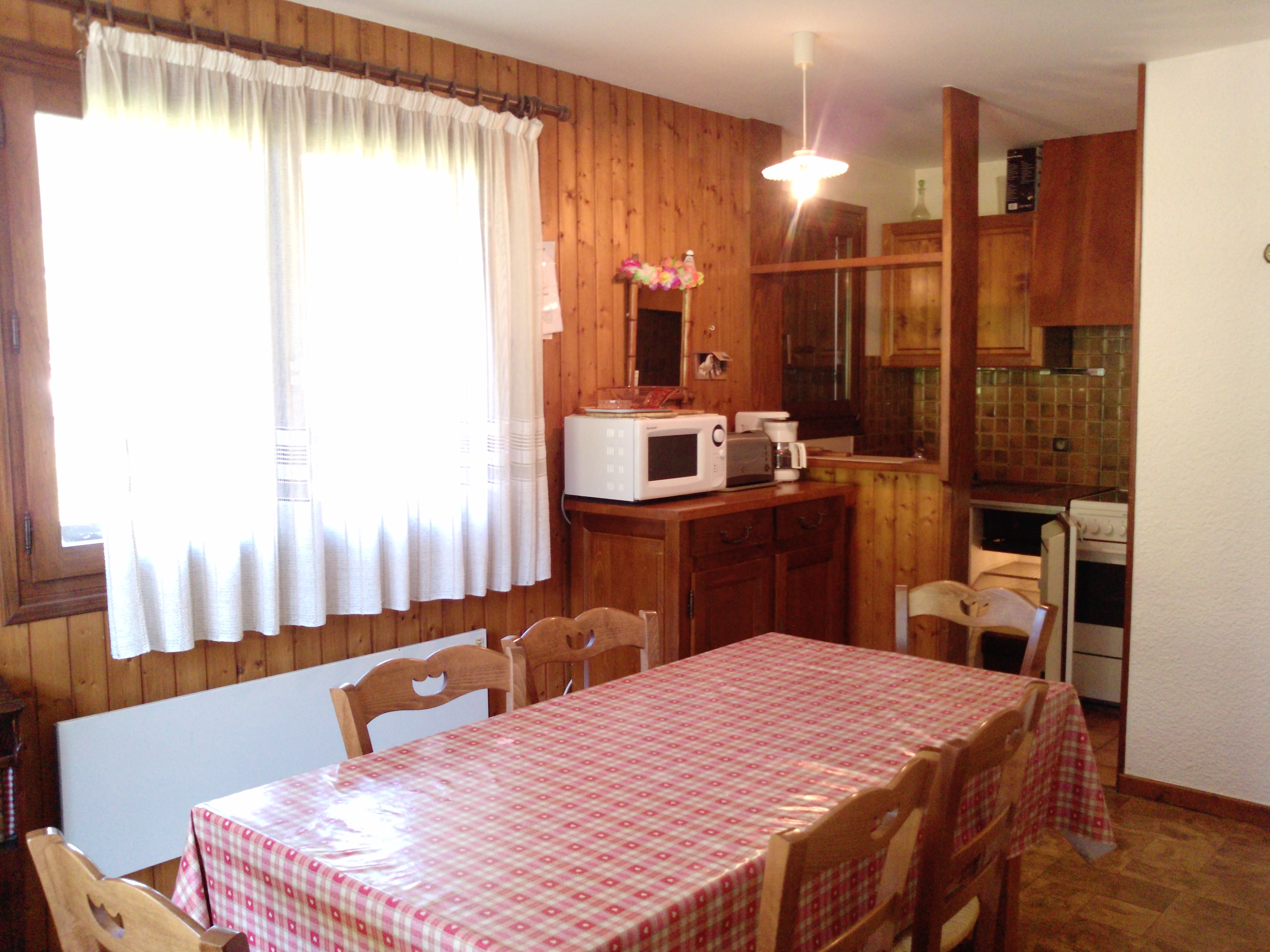p1030-05-05-14-4261317