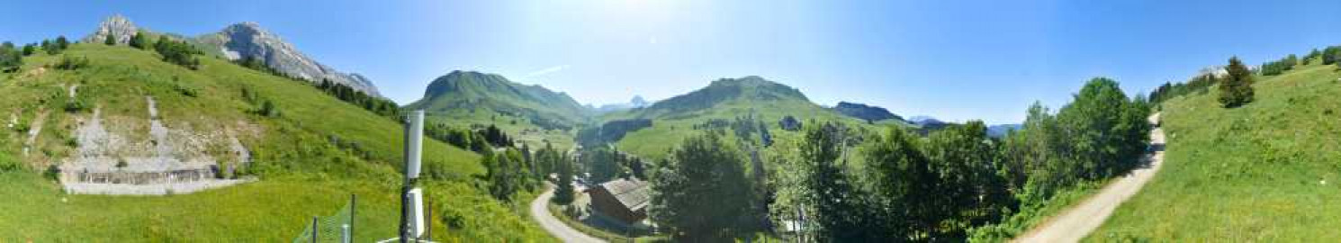 Webcam Le Grand-Bornand - Chinaillon - 1300 m Webcam Le Grand-Bornand - Chinaillon - 1300 m