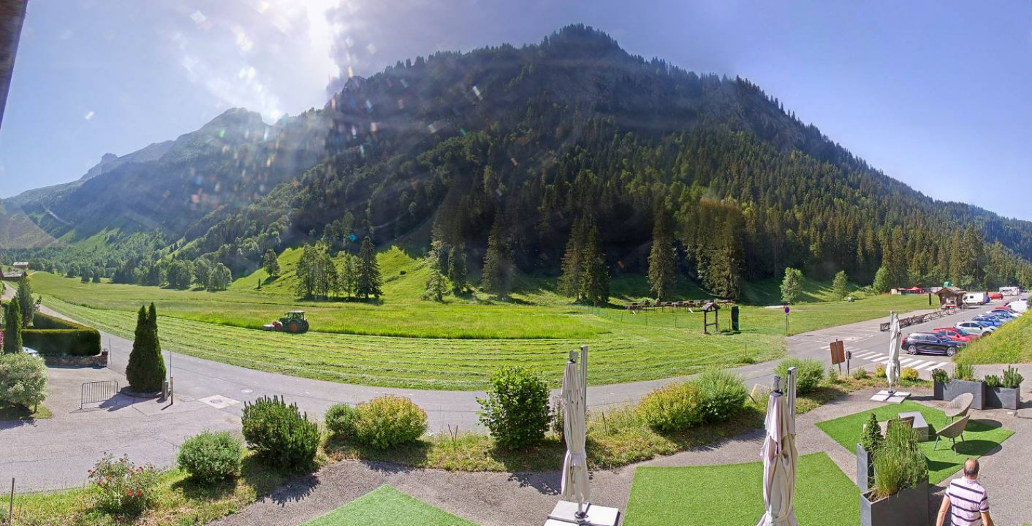 Webcam Le Grand-Bornand - Auberge Nordique Lormay - 1200 m Webcam Le Grand-Bornand - Auberge Nordique Lormay - 1200 m